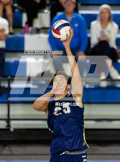 Thumbnail 3 in Legacy vs Grandview (CHSAA 5A Round 1) photogallery.