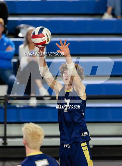 Thumbnail 1 in Legacy vs Grandview (CHSAA 5A Round 1) photogallery.