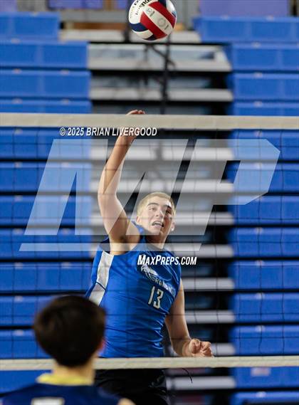 Thumbnail 1 in Legacy vs Grandview (CHSAA 5A Round 1) photogallery.