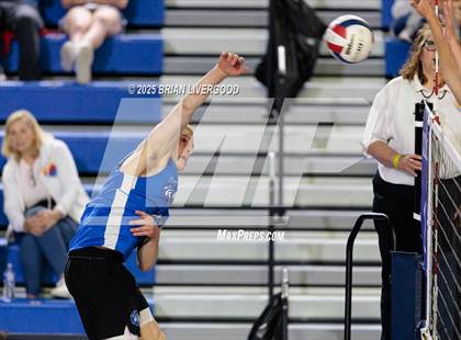 Thumbnail 1 in Legacy vs Grandview (CHSAA 5A Round 1) photogallery.