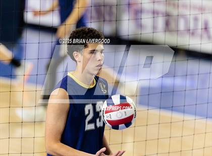 Thumbnail 2 in Legacy vs Grandview (CHSAA 5A Round 1) photogallery.
