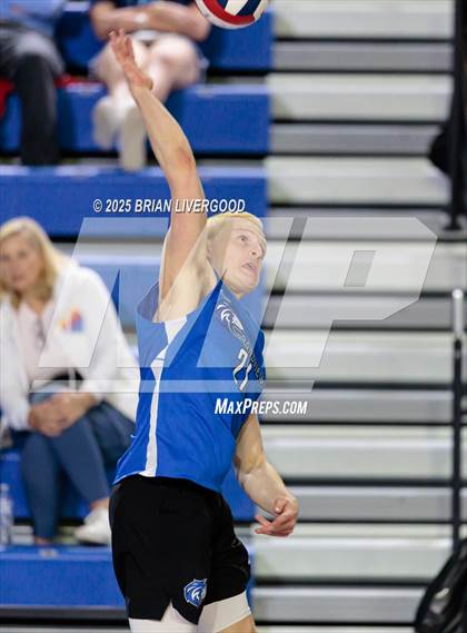 Thumbnail 2 in Legacy vs Grandview (CHSAA 5A Round 1) photogallery.