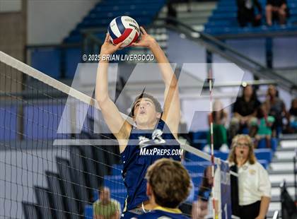 Thumbnail 3 in Legacy vs Grandview (CHSAA 5A Round 1) photogallery.