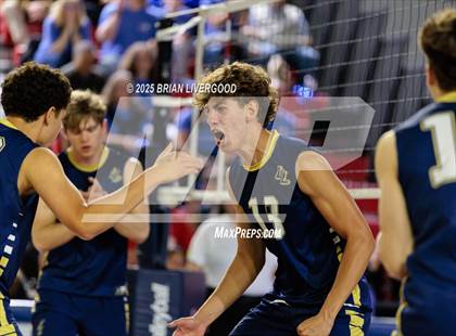 Thumbnail 3 in Legacy vs Grandview (CHSAA 5A Round 1) photogallery.