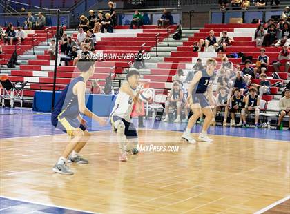 Thumbnail 1 in Legacy vs Grandview (CHSAA 5A Round 1) photogallery.