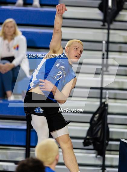 Thumbnail 3 in Legacy vs Grandview (CHSAA 5A Round 1) photogallery.