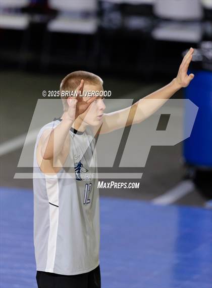 Thumbnail 3 in Legacy vs Grandview (CHSAA 5A Round 1) photogallery.