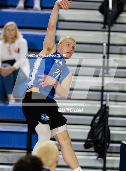 Thumbnail 2 in Legacy vs Grandview (CHSAA 5A Round 1) photogallery.