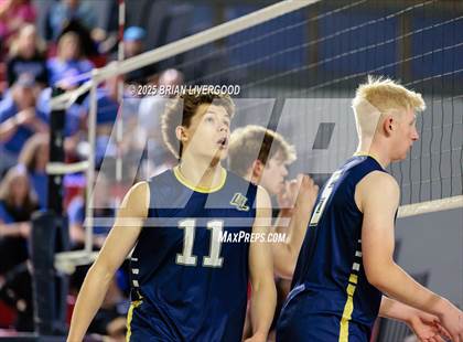 Thumbnail 1 in Legacy vs Grandview (CHSAA 5A Round 1) photogallery.