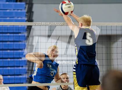 Thumbnail 1 in Legacy vs Grandview (CHSAA 5A Round 1) photogallery.