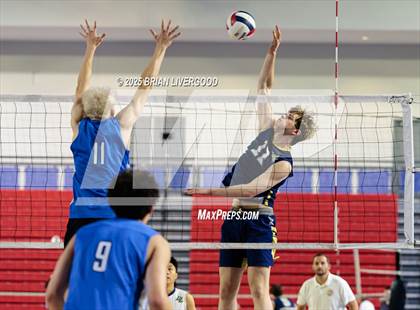 Thumbnail 1 in Legacy vs Grandview (CHSAA 5A Round 1) photogallery.