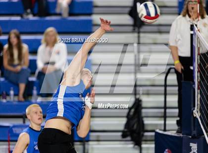 Thumbnail 3 in Legacy vs Grandview (CHSAA 5A Round 1) photogallery.