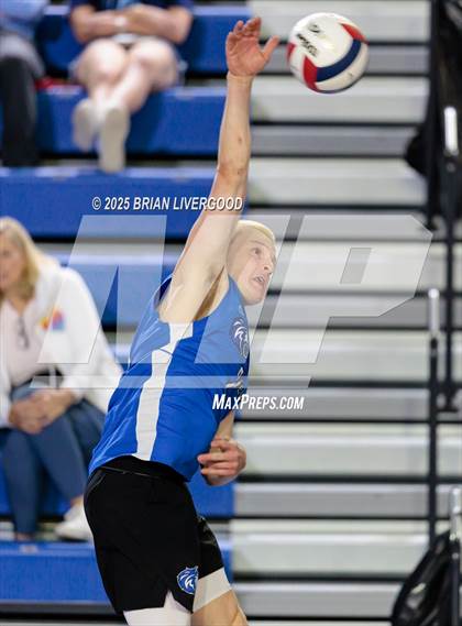 Thumbnail 3 in Legacy vs Grandview (CHSAA 5A Round 1) photogallery.