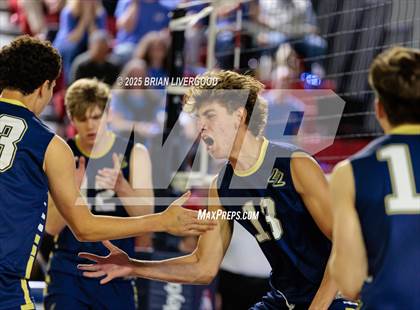 Thumbnail 1 in Legacy vs Grandview (CHSAA 5A Round 1) photogallery.