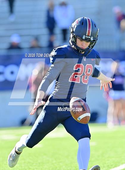 Thumbnail 2 in North Shore vs. Tompkins (UIL 6A Division 1 Regional Playoff) photogallery.