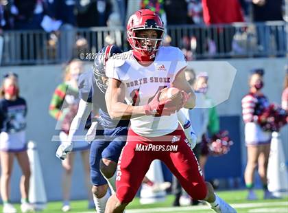 Thumbnail 2 in North Shore vs. Tompkins (UIL 6A Division 1 Regional Playoff) photogallery.