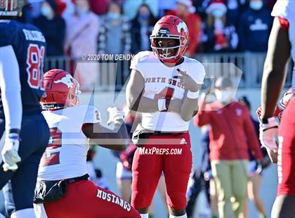 Thumbnail 1 in North Shore vs. Tompkins (UIL 6A Division 1 Regional Playoff) photogallery.