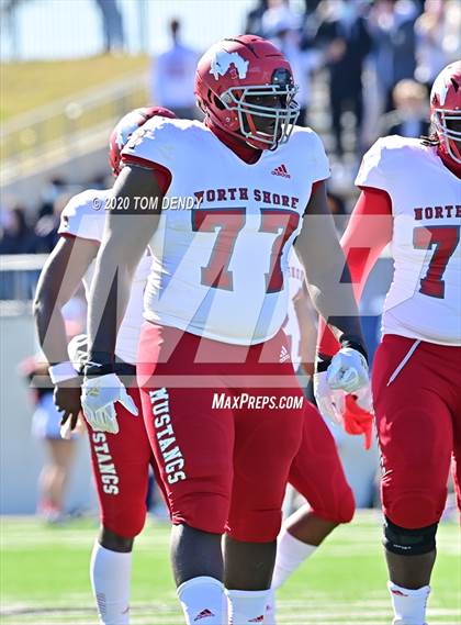 Thumbnail 1 in North Shore vs. Tompkins (UIL 6A Division 1 Regional Playoff) photogallery.
