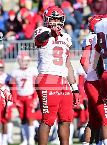 Thumbnail 2 in North Shore vs. Tompkins (UIL 6A Division 1 Regional Playoff) photogallery.