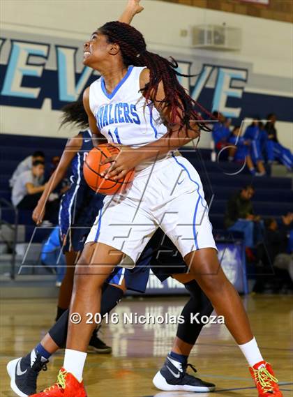Thumbnail 2 in Coronado vs. Serra (War on the Floor Extravaganza) photogallery.