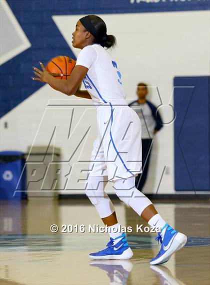 Thumbnail 3 in Coronado vs. Serra (War on the Floor Extravaganza) photogallery.