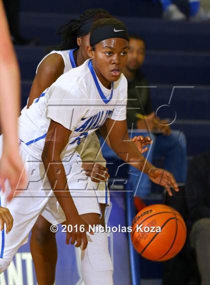 Thumbnail 3 in Coronado vs. Serra (War on the Floor Extravaganza) photogallery.