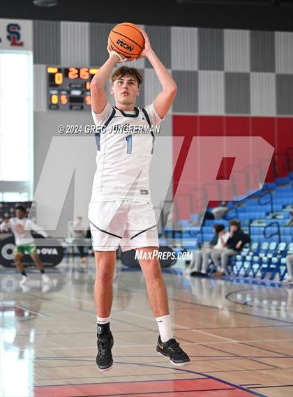 Thumbnail 1 in Fremont vs. Bellarmine College Prep (NorCal Ultimate Challenge) photogallery.