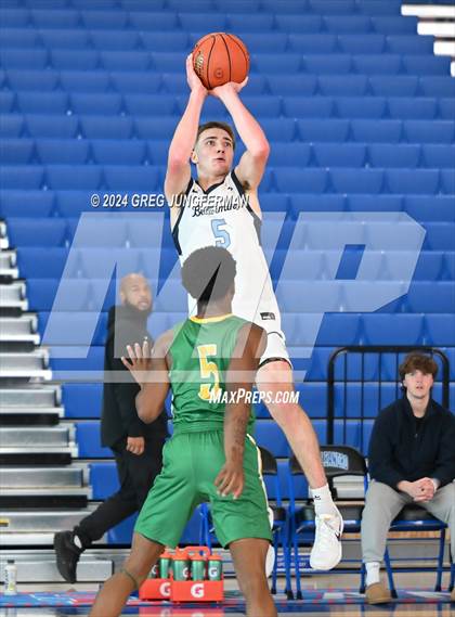 Thumbnail 3 in Fremont vs. Bellarmine College Prep (NorCal Ultimate Challenge) photogallery.