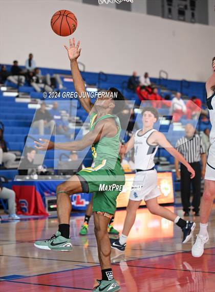Thumbnail 2 in Fremont vs. Bellarmine College Prep (NorCal Ultimate Challenge) photogallery.