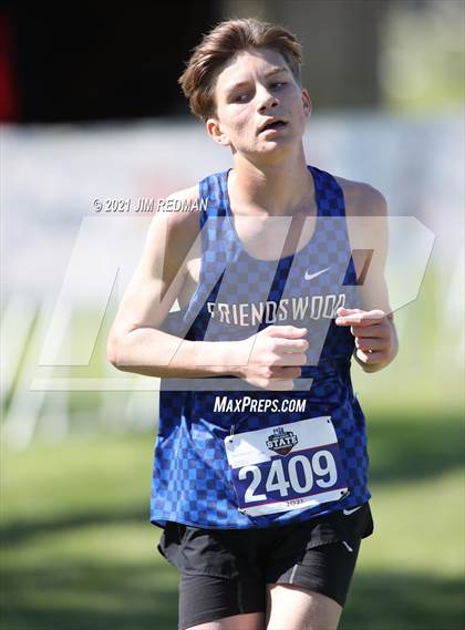 Thumbnail 2 in UIL Cross Country 5A Final (5K) photogallery.