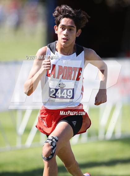 Thumbnail 3 in UIL Cross Country 5A Final (5K) photogallery.