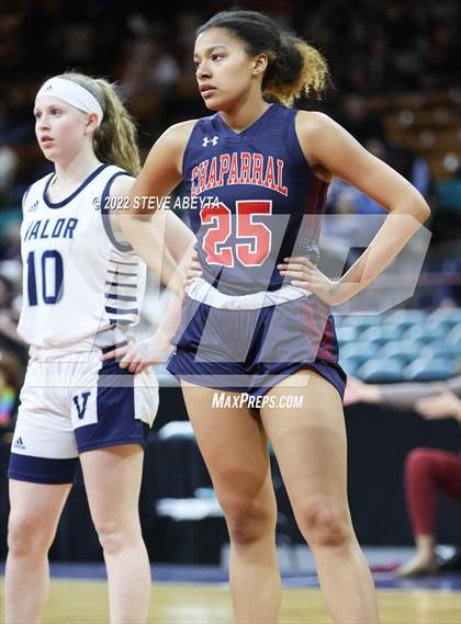 Thumbnail 3 in Valor Christian vs Chaparral (CHSAA 5A Great 8) photogallery.