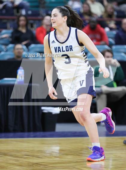 Thumbnail 2 in Valor Christian vs Chaparral (CHSAA 5A Great 8) photogallery.