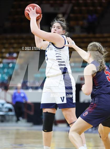 Thumbnail 2 in Valor Christian vs Chaparral (CHSAA 5A Great 8) photogallery.