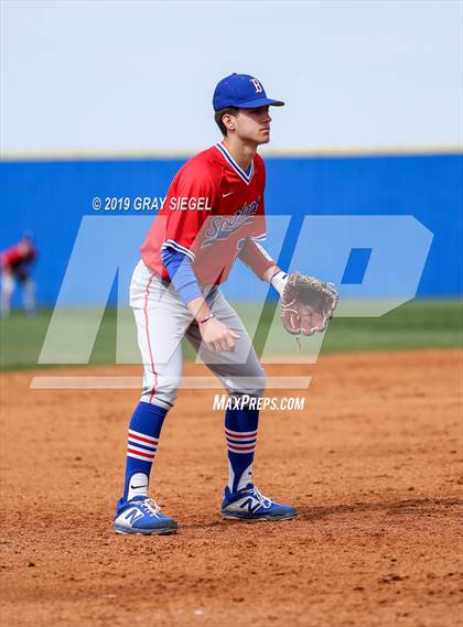 Thumbnail 2 in Bixby @ Deer Creek photogallery.