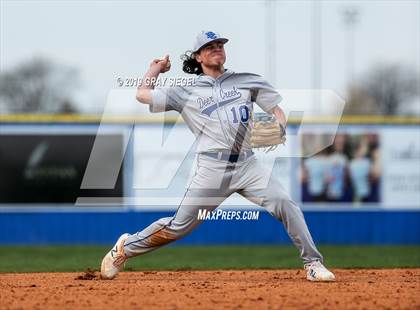 Thumbnail 2 in Bixby @ Deer Creek photogallery.