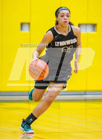Thumbnail 1 in Lynnwood @ Marysville Getchell photogallery.