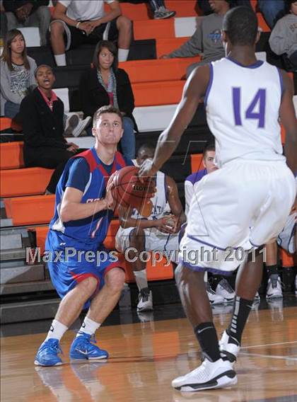 Thumbnail 1 in Folsom vs Franklin (MLK Jr. Camillia Classic) photogallery.