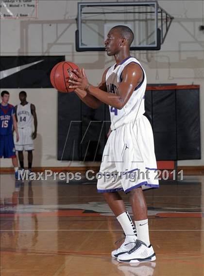 Thumbnail 3 in Folsom vs Franklin (MLK Jr. Camillia Classic) photogallery.