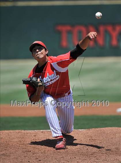 Thumbnail 1 in Cathedral Catholic vs El Capitan (CIF SDS D3 Final) photogallery.