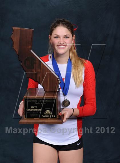 Thumbnail 3 in Cathedral Catholic (CIF State D3 Awards) photogallery.