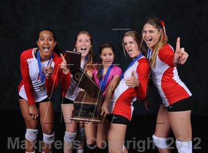 Thumbnail 2 in Cathedral Catholic (CIF State D3 Awards) photogallery.