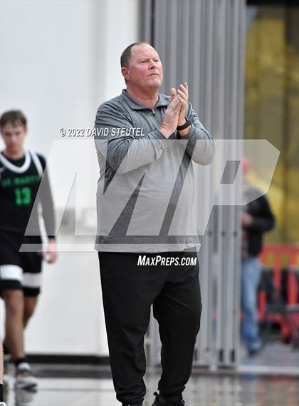 Thumbnail 2 in St. Mary's vs. De La Salle (Fr. Barry Christmas Classic) photogallery.