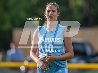Thumbnail 2 in Overhills vs. Harnett Central photogallery.