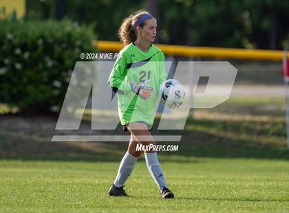 Thumbnail 2 in Overhills vs. Harnett Central photogallery.