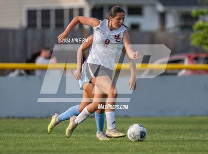 Thumbnail 2 in Overhills vs. Harnett Central photogallery.