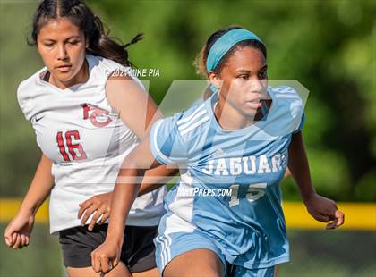Thumbnail 2 in Overhills vs. Harnett Central photogallery.