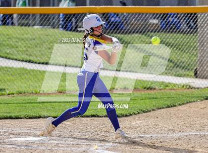 Thumbnail 1 in Camanche @ Davenport North photogallery.