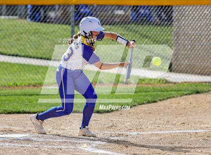 Thumbnail 3 in Camanche @ Davenport North photogallery.