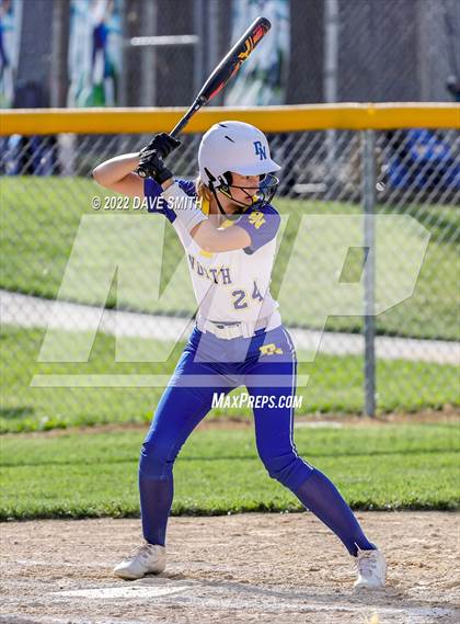Thumbnail 3 in Camanche @ Davenport North photogallery.